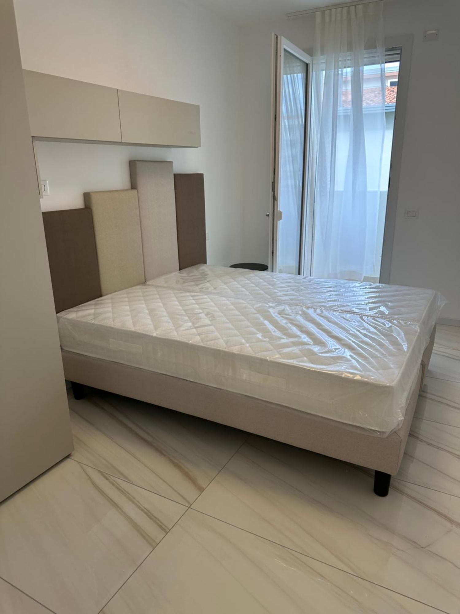 Beach Palace With Small Swimming Pool, Private Beach, Parking Lido di Jesolo Exterior foto